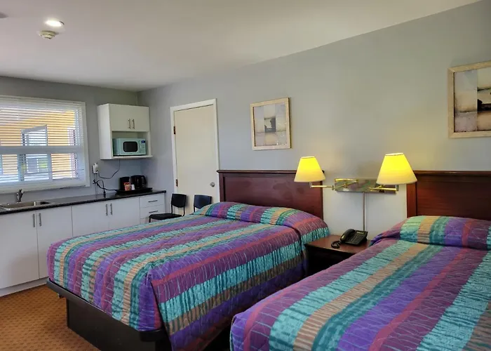 Knights Inn Cobourg